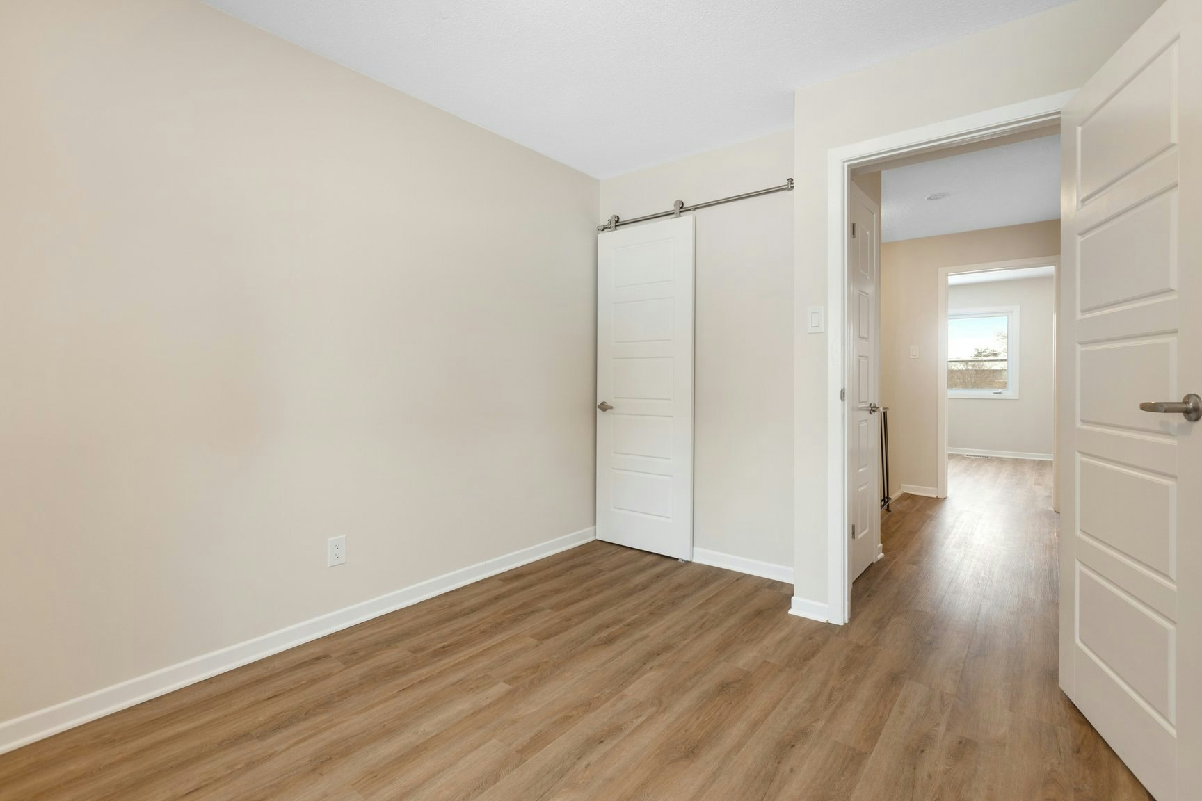 2270 Halifax Drive, Ottawa, ON, K1G 2W7 - 19
