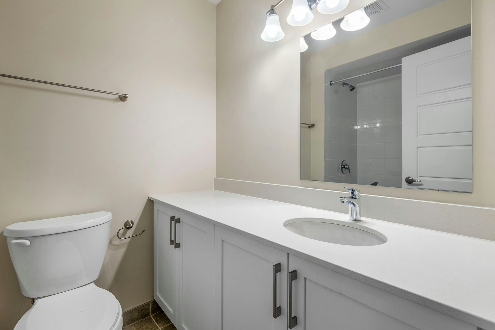 14-2270 Halifax Drive, Ottawa, ON, K1G 2W7 - 14