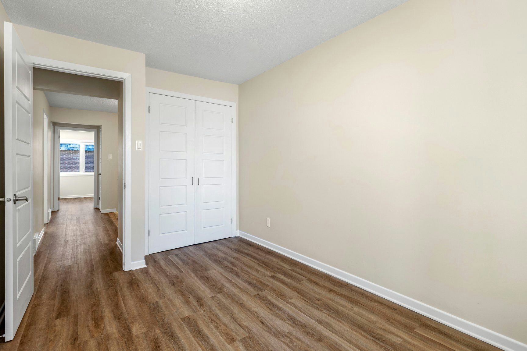 14-2270 Halifax Drive, Ottawa, ON, K1G 2W7 - 18