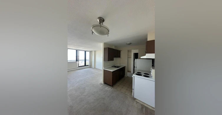 647 Michigan Street, Victoria, BC, V8V 1S9 - 2