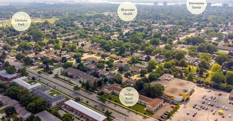 747 Indian Road N, Sarnia, ON, N7T 7G9 - 11