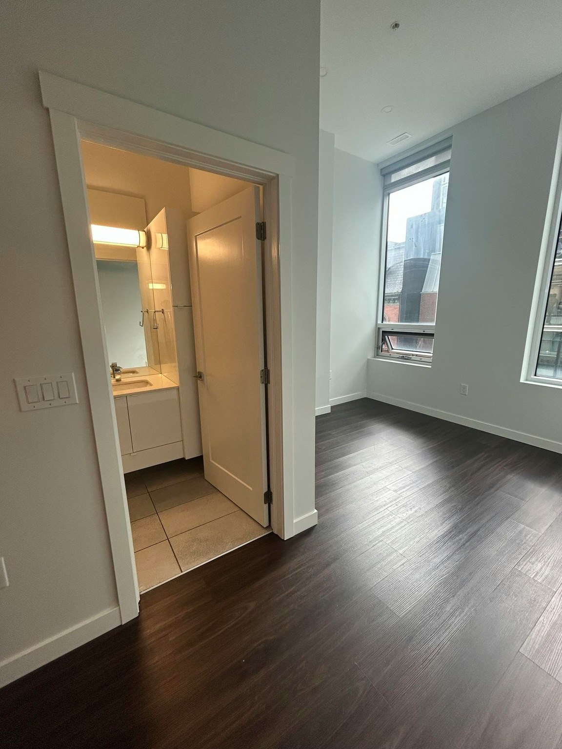 303-1595 Barrington Street, Halifax, NS, B3J 2A3 - 4