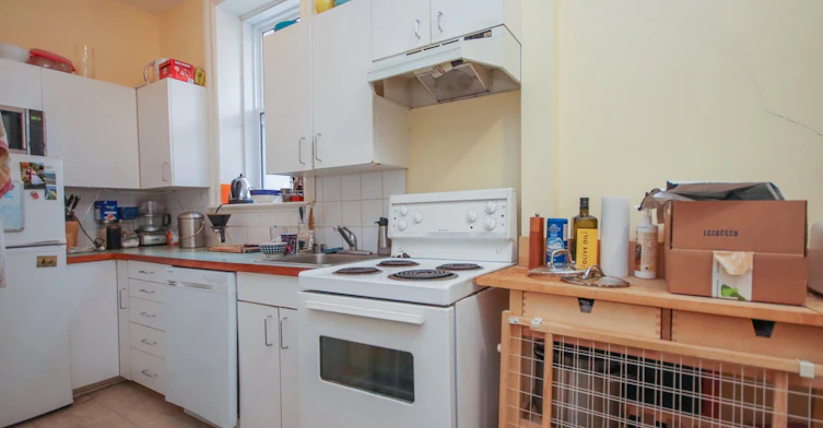 1-260 Somerset Street, Ottawa, ON, K2P 0J5 - 8