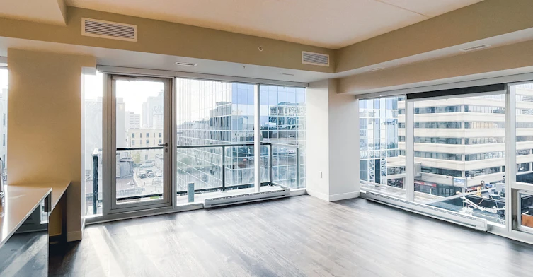 3301-300 Main Street, Winnipeg, MB, R3C 1E1 - 2