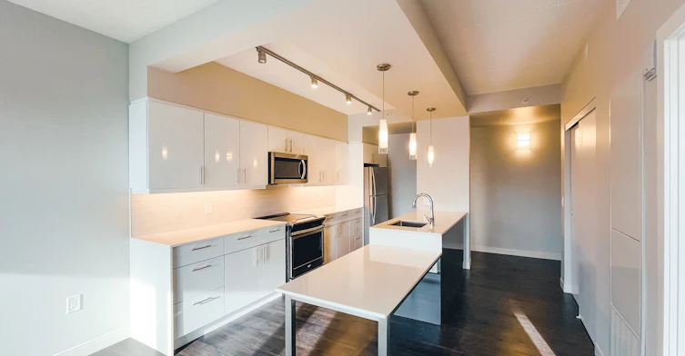2311-300 Main Street, Winnipeg, MB, R3C 1E1 - 3