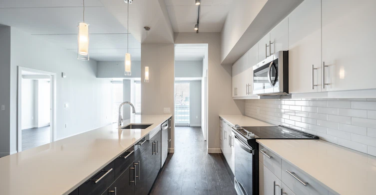 3704-300 Main Street, Winnipeg, MB, R3C 1E1 - 5