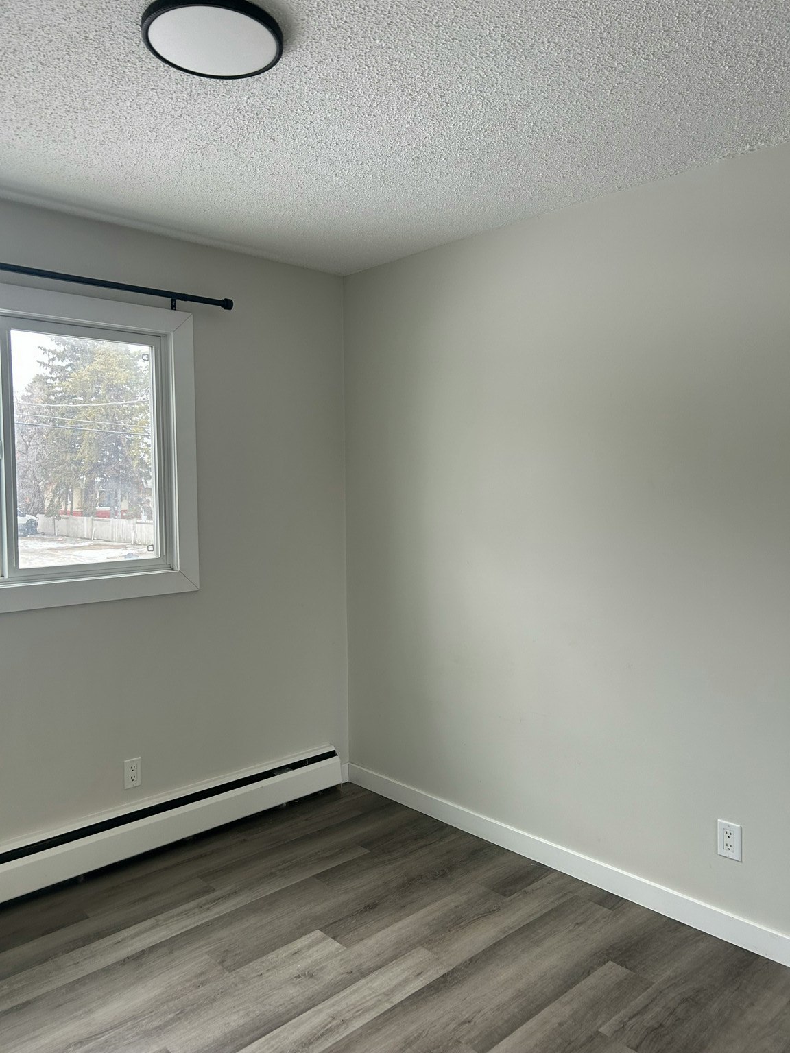 10040 154 Street, Edmonton, AB, T5P 2G9 - 9