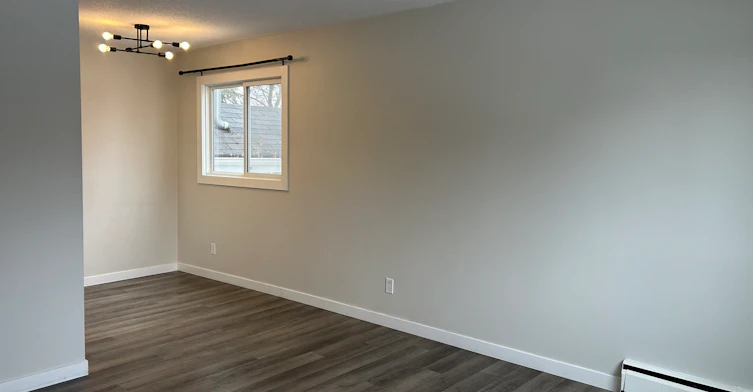 10040 154 Street, Edmonton, AB, T5P 2G9 - 12