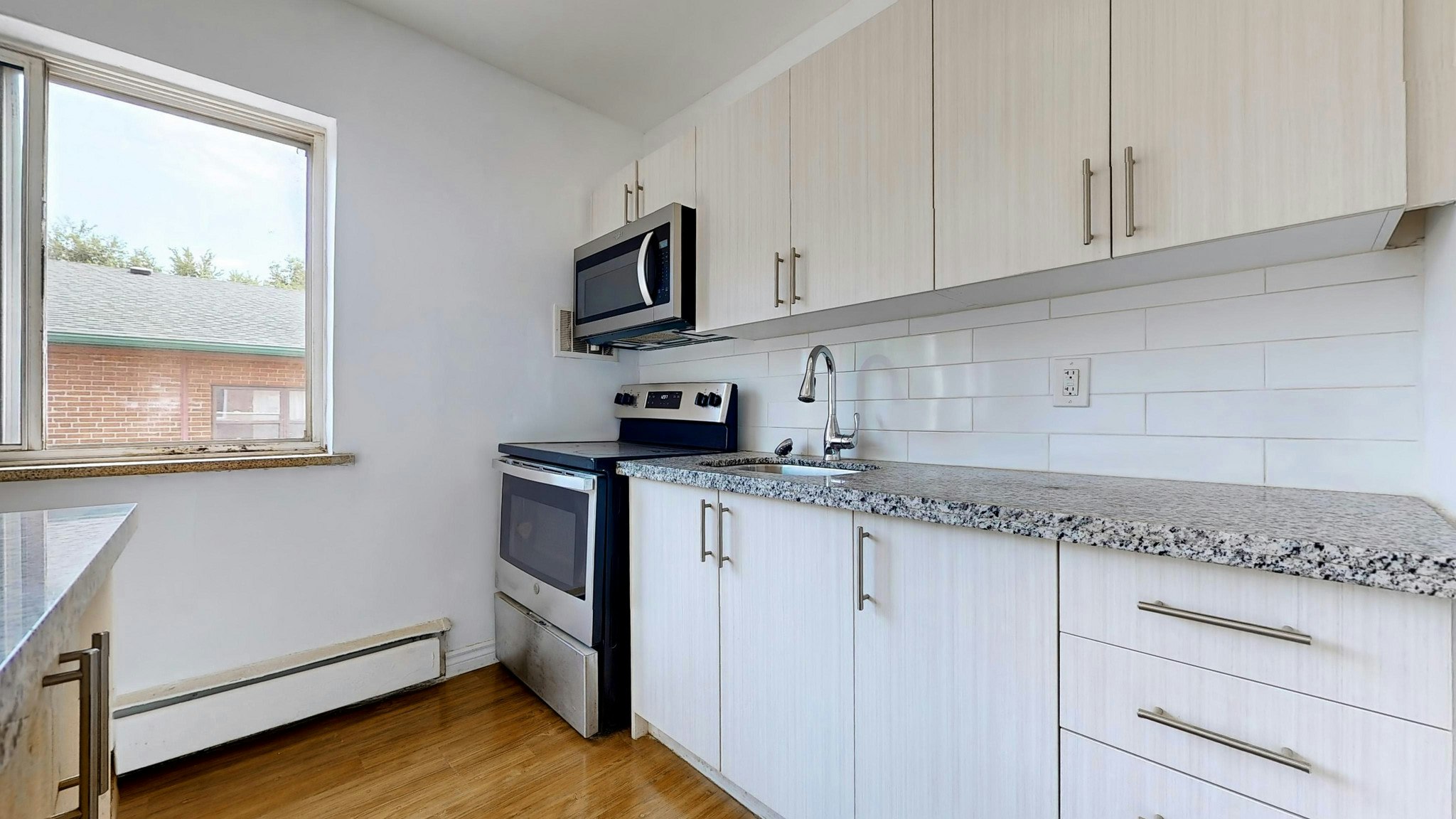 375 Melvin Avenue, Hamilton, ON, L8H 2K6 - 3