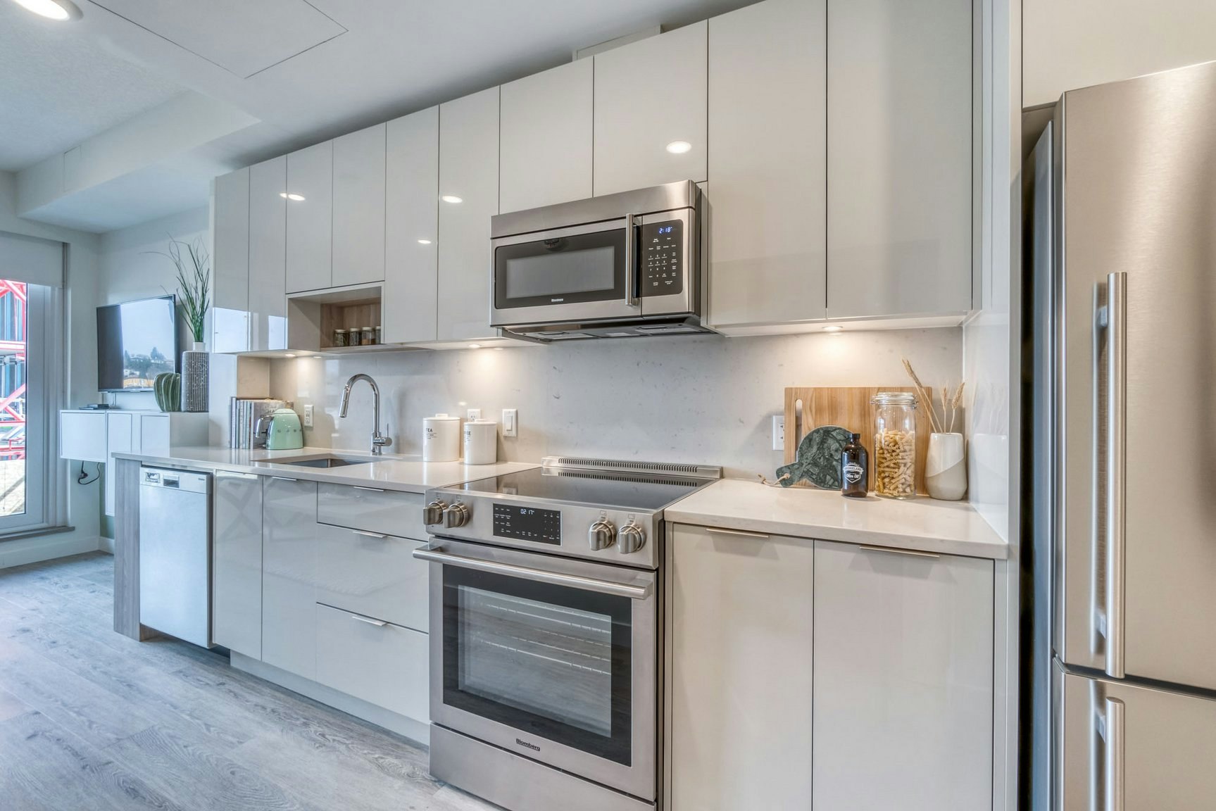 901-78 9th Street NE, Calgary, AB, T2E 7J6 - 8