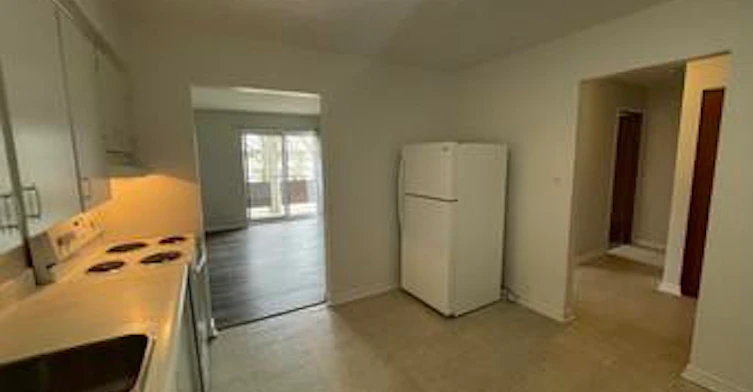 9055 Wyandotte Street E, Windsor, ON, N8S 1V6 - 3