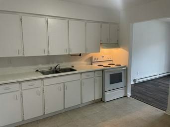 9055 Wyandotte Street E, Windsor, ON, N8S 1V6 - 2