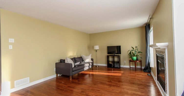 21-21 Haslemere Avenue, Ottawa, ON, K2W 1E3 - 16