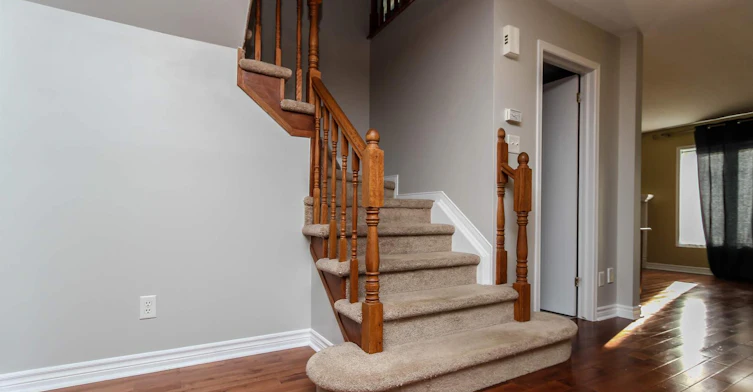 21-21 Haslemere Avenue, Ottawa, ON, K2W 1E3 - 7