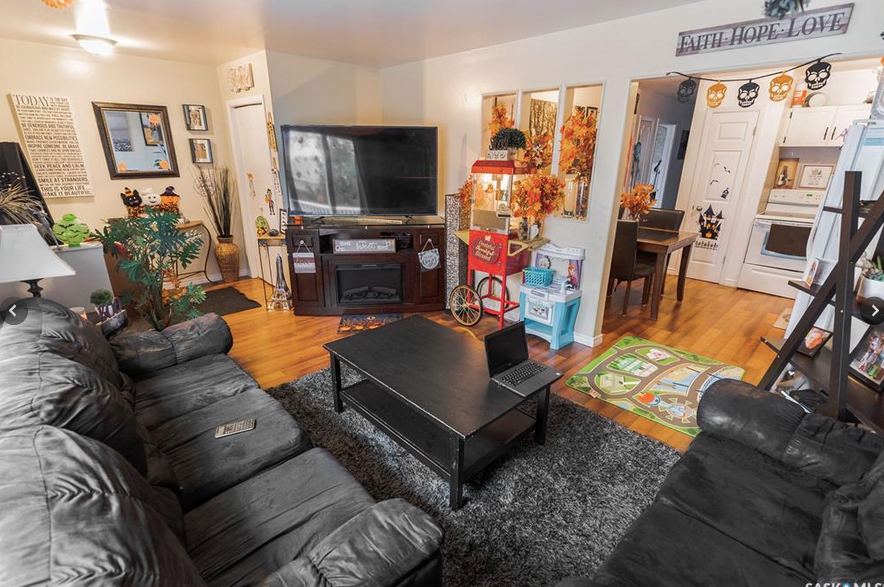 536 Saint John Street, Regina, SK, S4R 1R5 - 3