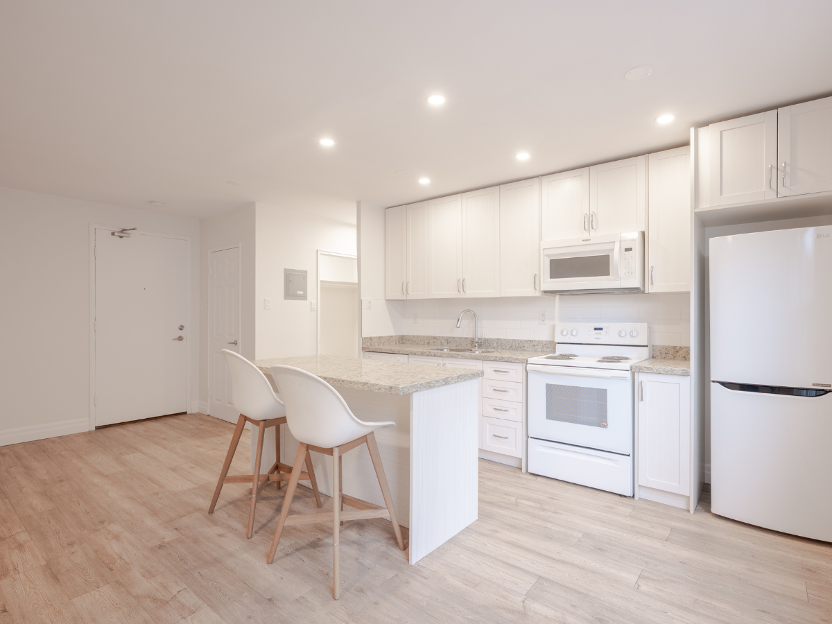 0306-107 Redpath Avenue, Toronto, ON, M4S 2J9 - 6