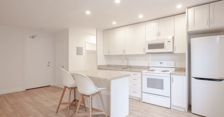 107 Redpath Avenue, Toronto, ON, M4S 2J9 - 6