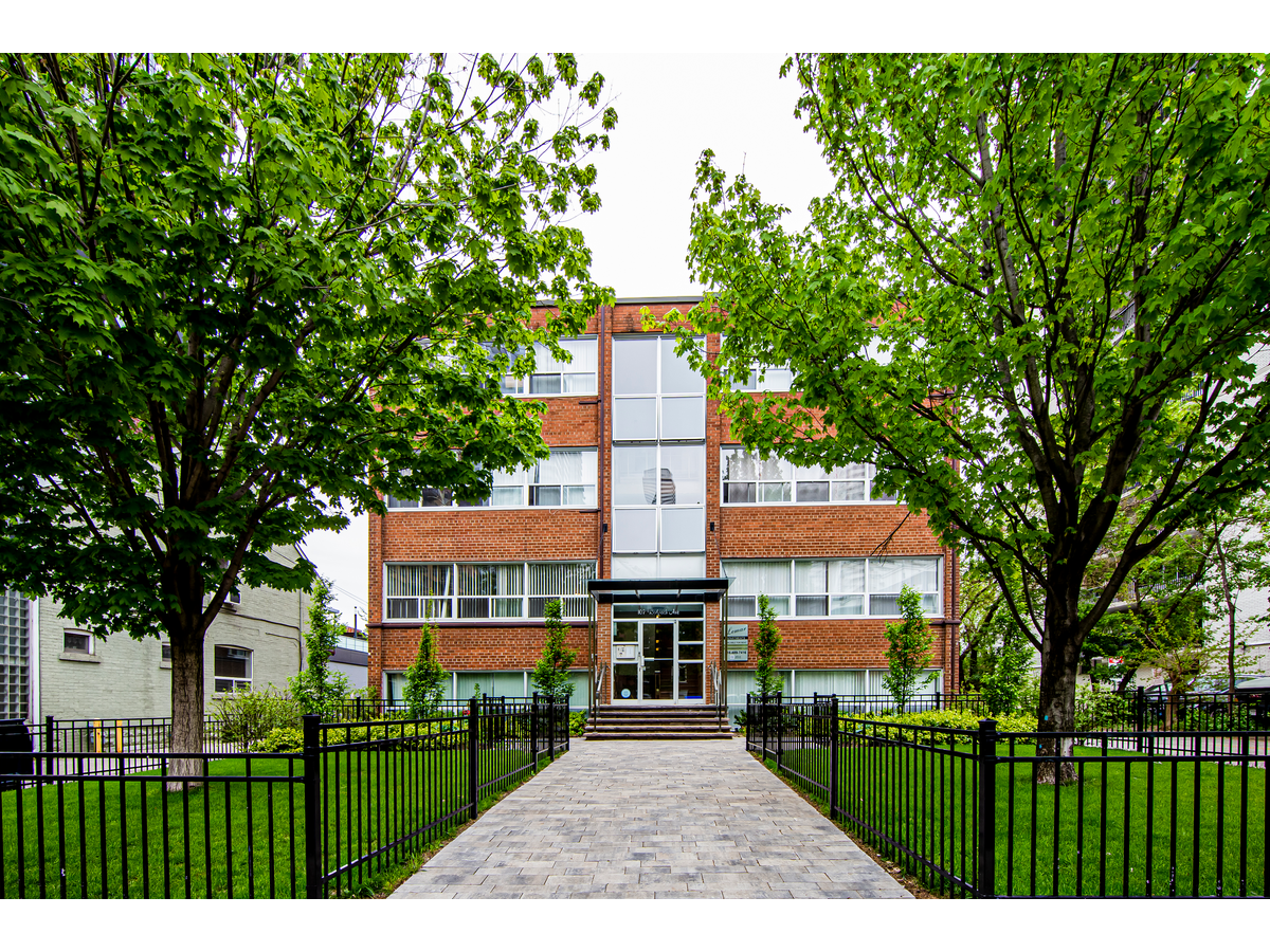 107 Redpath Avenue, Toronto, ON, M4S 2J9 - 3