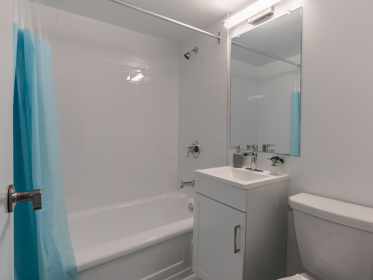 0704-161 St George Street, Toronto, ON, M5R 2M3 - 16