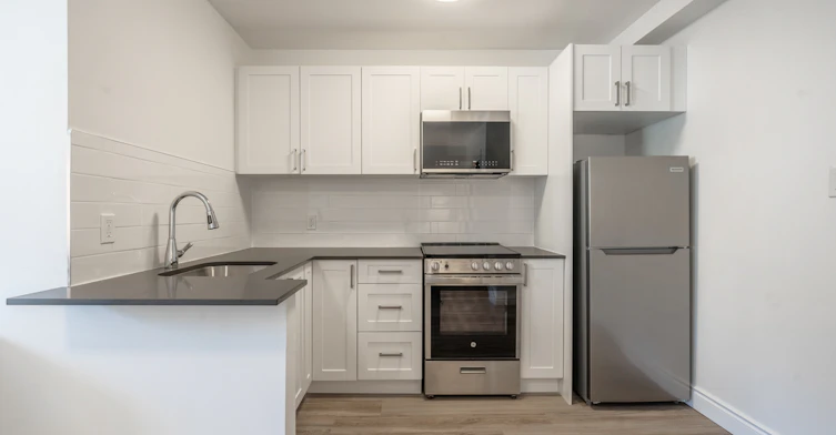 D8-608 Church Street, Toronto, ON, M4Y 2E7 - 8