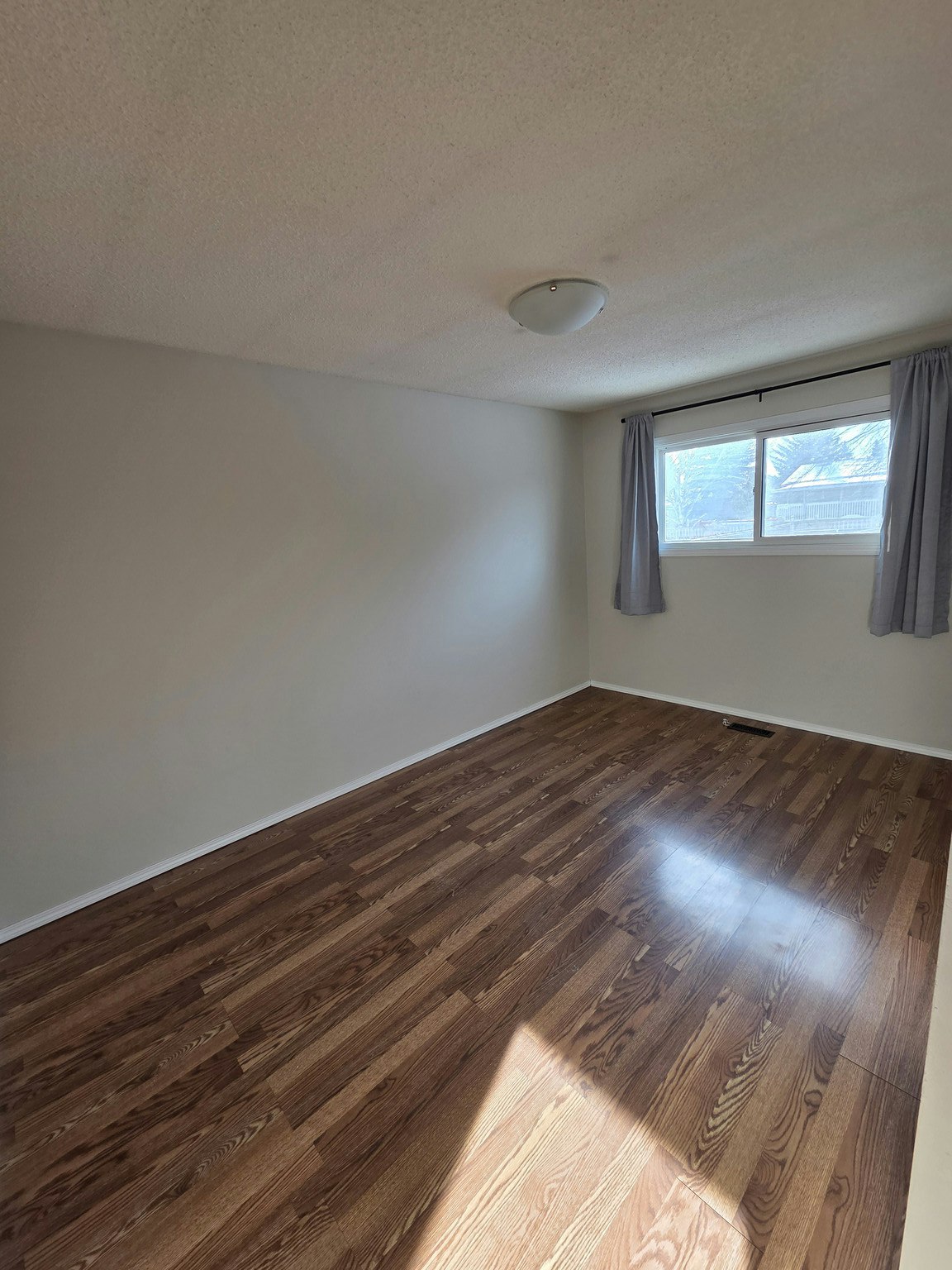 203 Campion Crescent, Saskatoon, SK, S7H 3T8 - 5