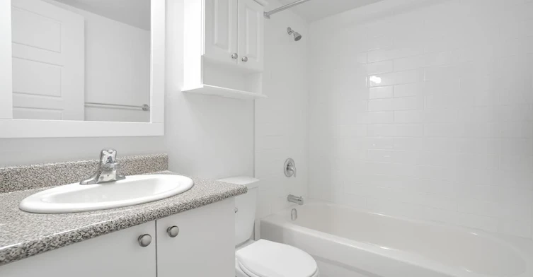 5460 Sunnybrooke Avenue, Côte-Saint-Luc, QC, H4X 2E3 - 6
