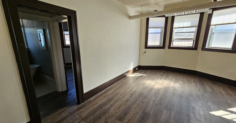 1-2078 Garnet Street, Regina, SK, S4T 2Z6 - 8