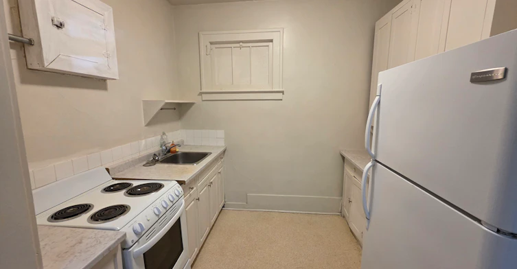 8-2078 Garnet Street, Regina, SK, S4T 2Z6 - 7