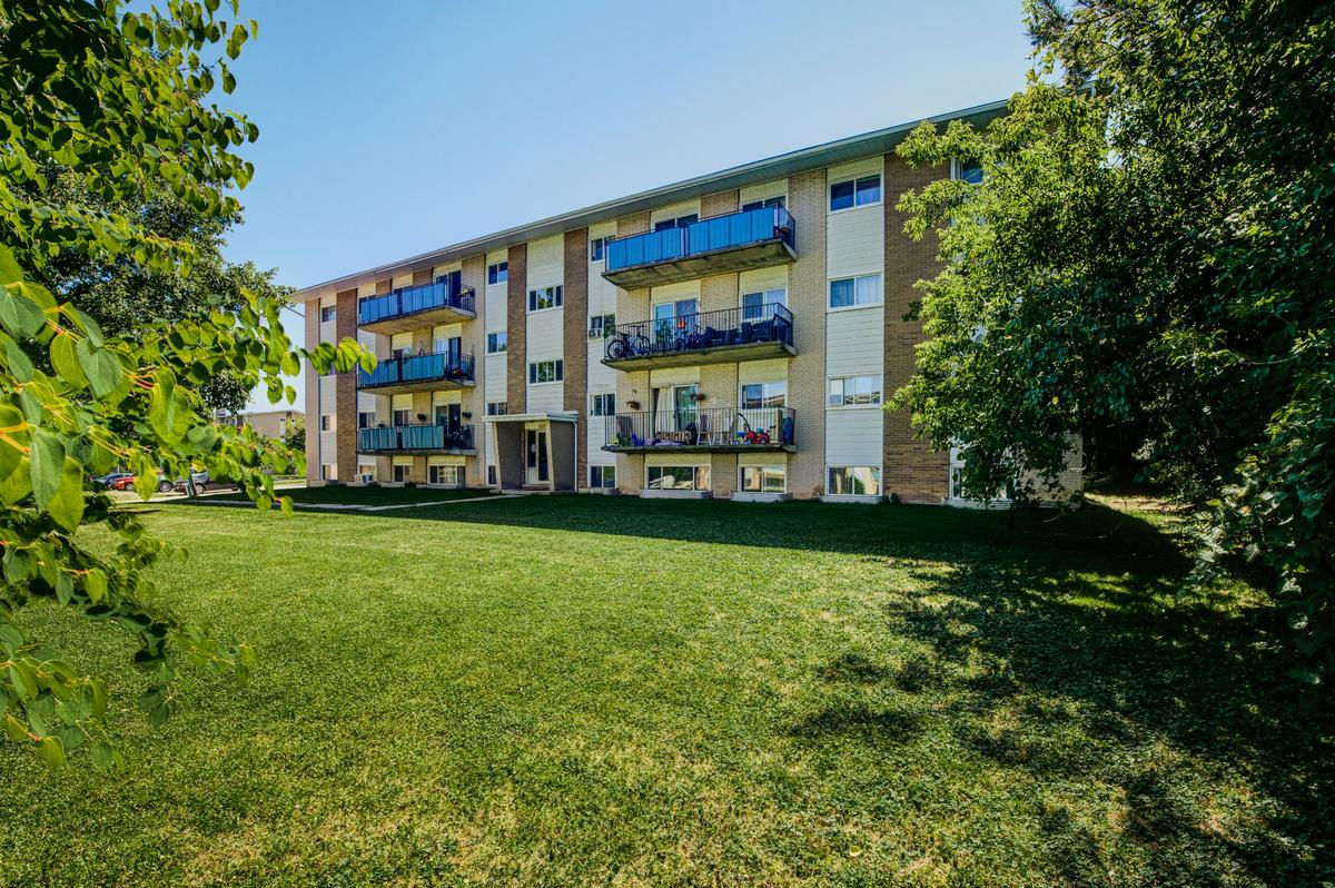 456-10-462 Leinster Street, Woodstock, ON, N4S 7G3 - 23