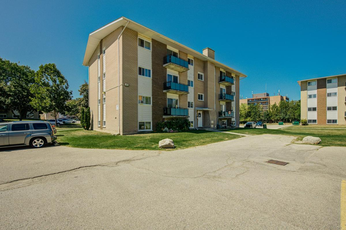 456-10-462 Leinster Street, Woodstock, ON, N4S 7G3 - 21