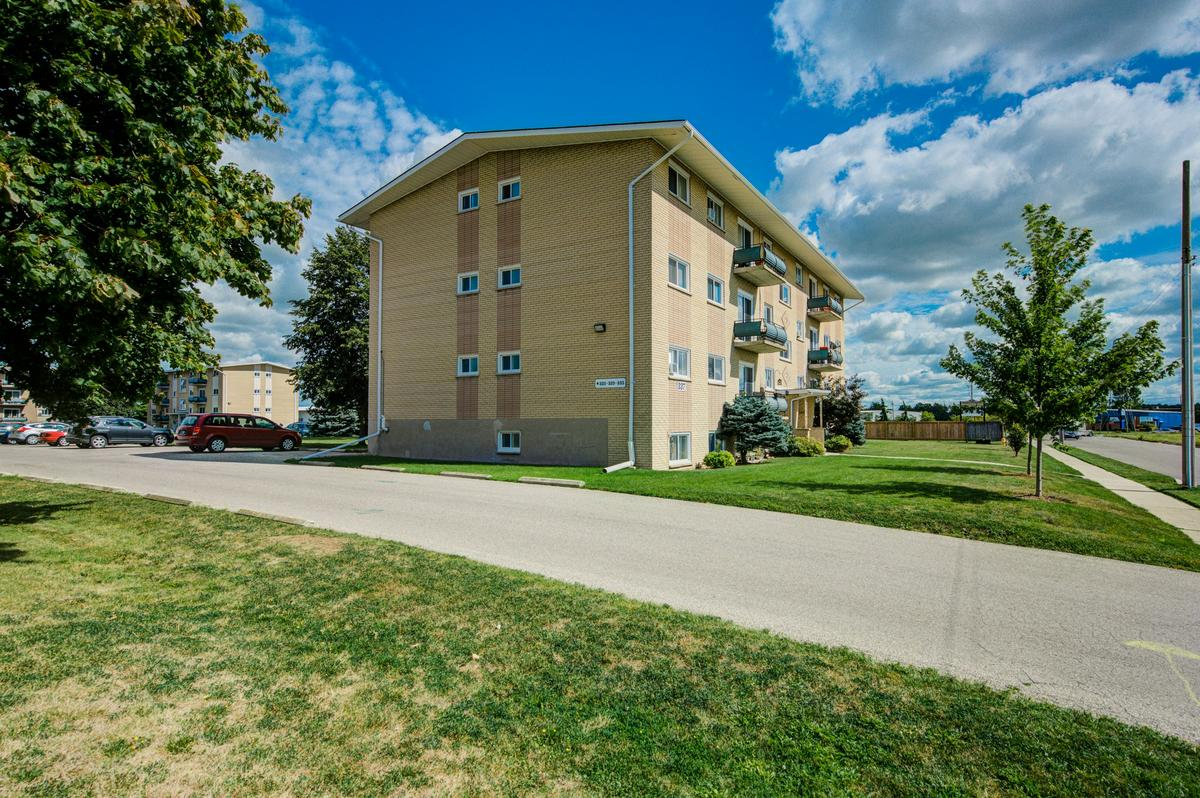 333-9-337 Home Street, Stratford, ON, N5A 2A5 - 21