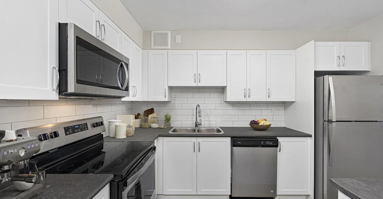 0058-99 Burns Drive, Guelph, ON, N1H 6V8 - 3