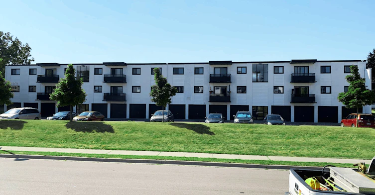 75-7-51 Woolley Street, Cambridge, ON, N1R 5J7