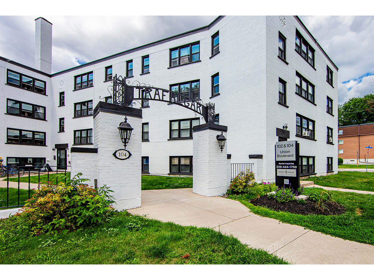 0403-104 Union Boulevard, Kitchener, ON, N2M 2R9