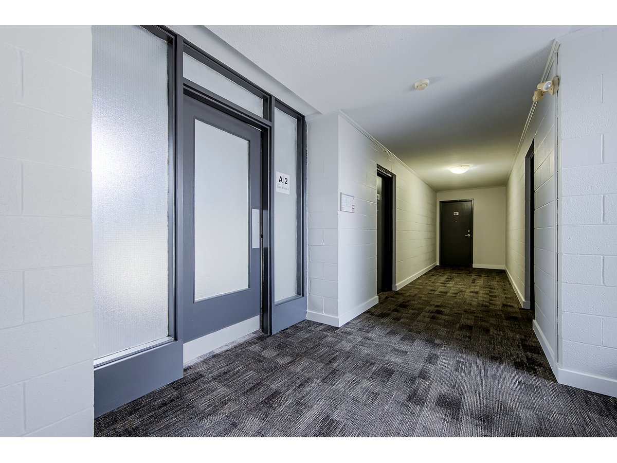 210-303-207 Fifth Avenue, Kitchener, ON, N2E 1H8 - 9