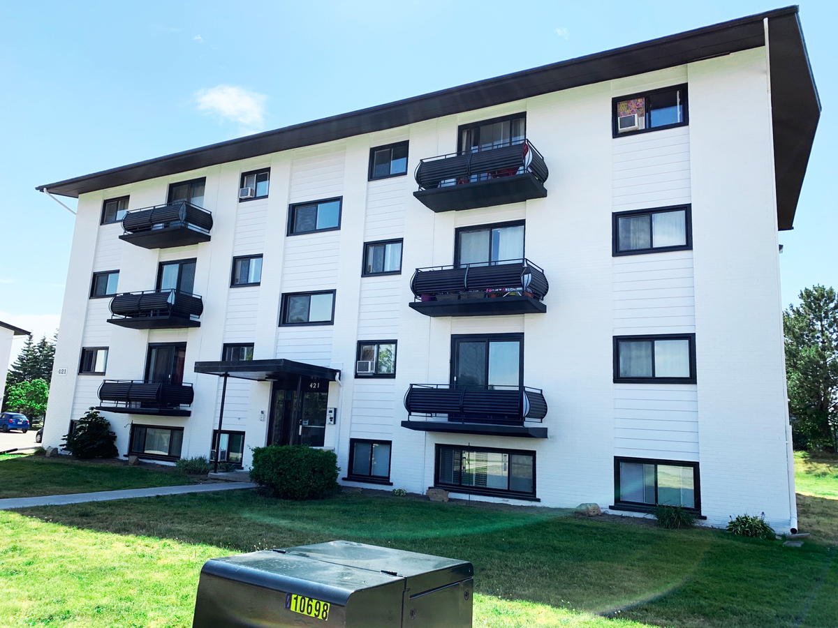 421-10-75 Milford Avenue, Waterloo, ON, N2L 3Z6
