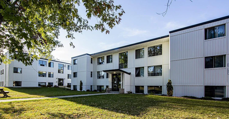 190-1-68 Weber Street, Waterloo, ON, N2J 1K1 - 2