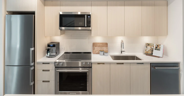 306-4733 Hazel Street, Burnaby, BC, V5H 0J7 - 22