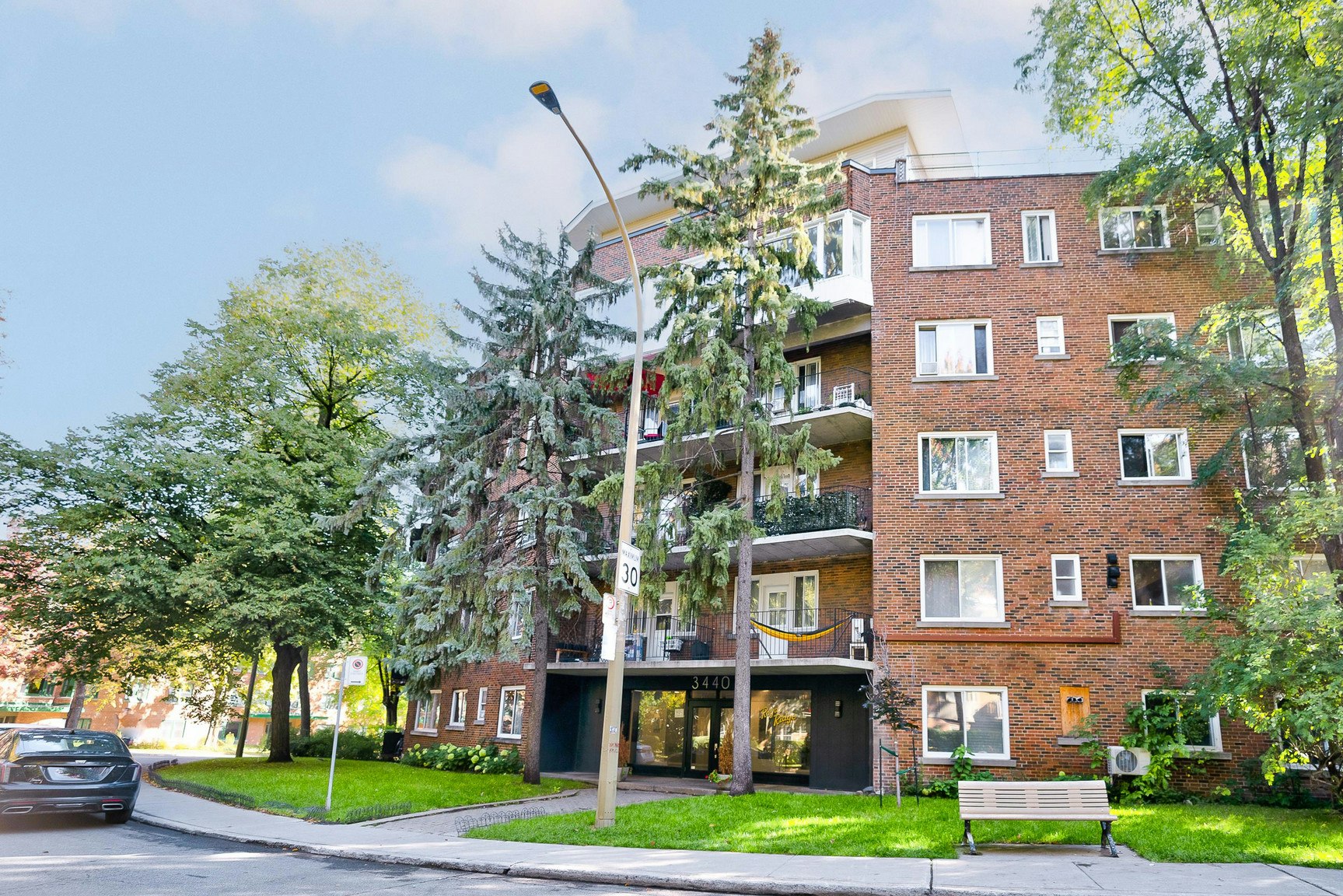 3440 Ridgewood Avenue, Montréal, QC, H3V 1C2 - 54