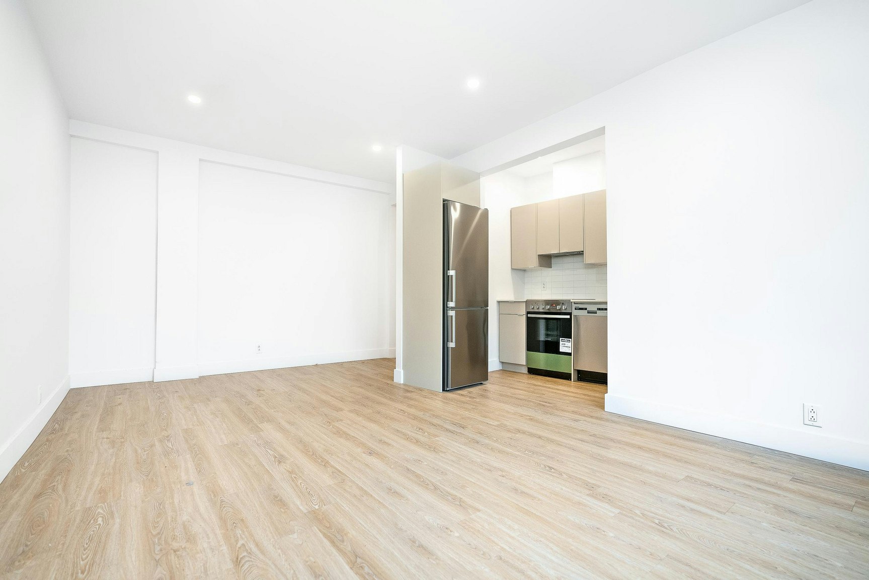 3440 Ridgewood Avenue, Montréal, QC, H3V 1C2 - 22