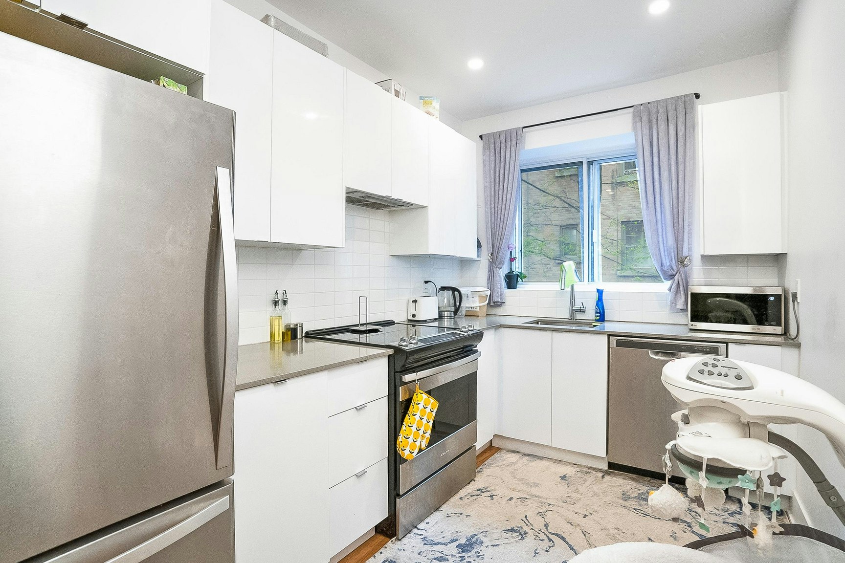 3440 Ridgewood Avenue, Montréal, QC, H3V 1C2 - 9