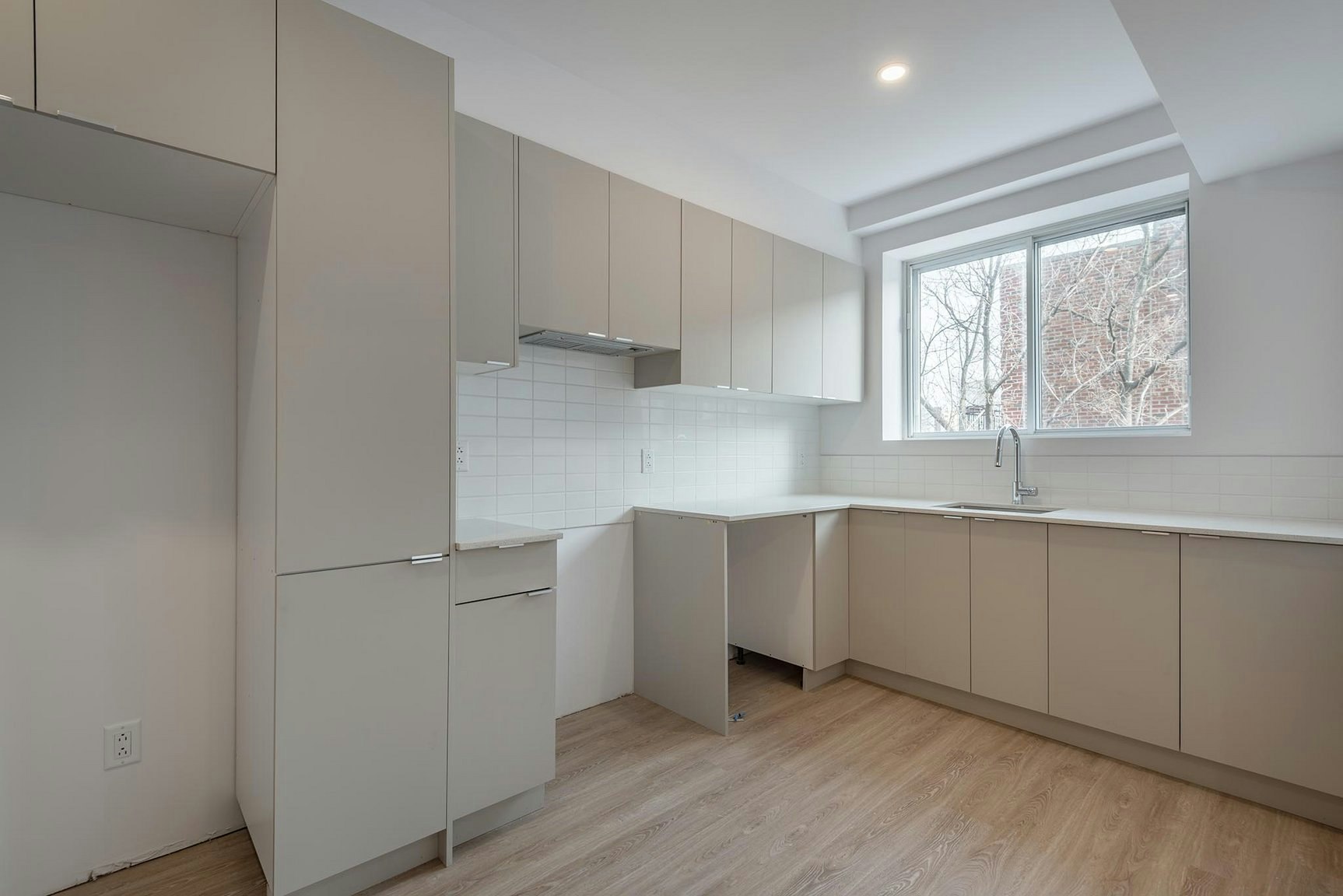 3440 Ridgewood Avenue, Montréal, QC, H3V 1C2 - 40