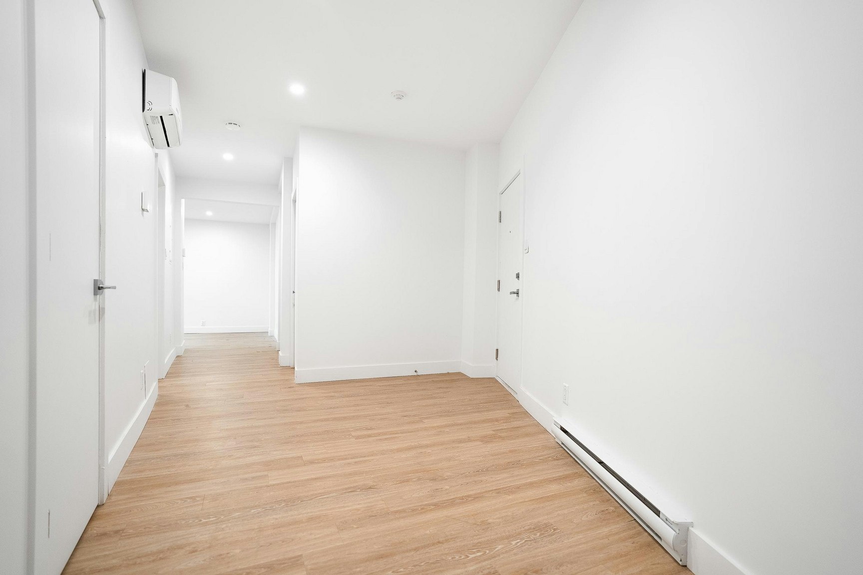 3440 Ridgewood Avenue, Montréal, QC, H3V 1C2 - 32