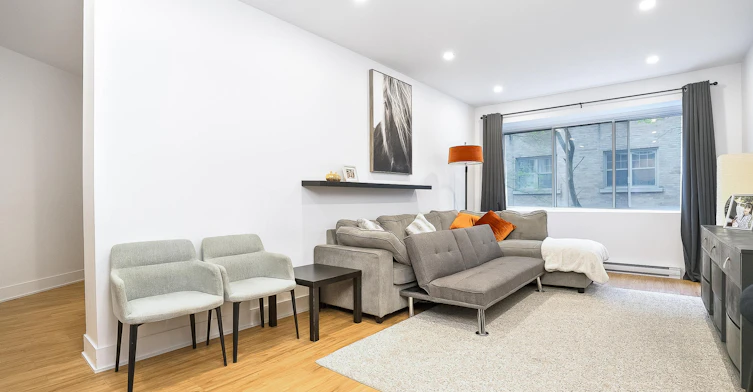 3440 Ridgewood Avenue, Montréal, QC, H3V 1C2 - 3