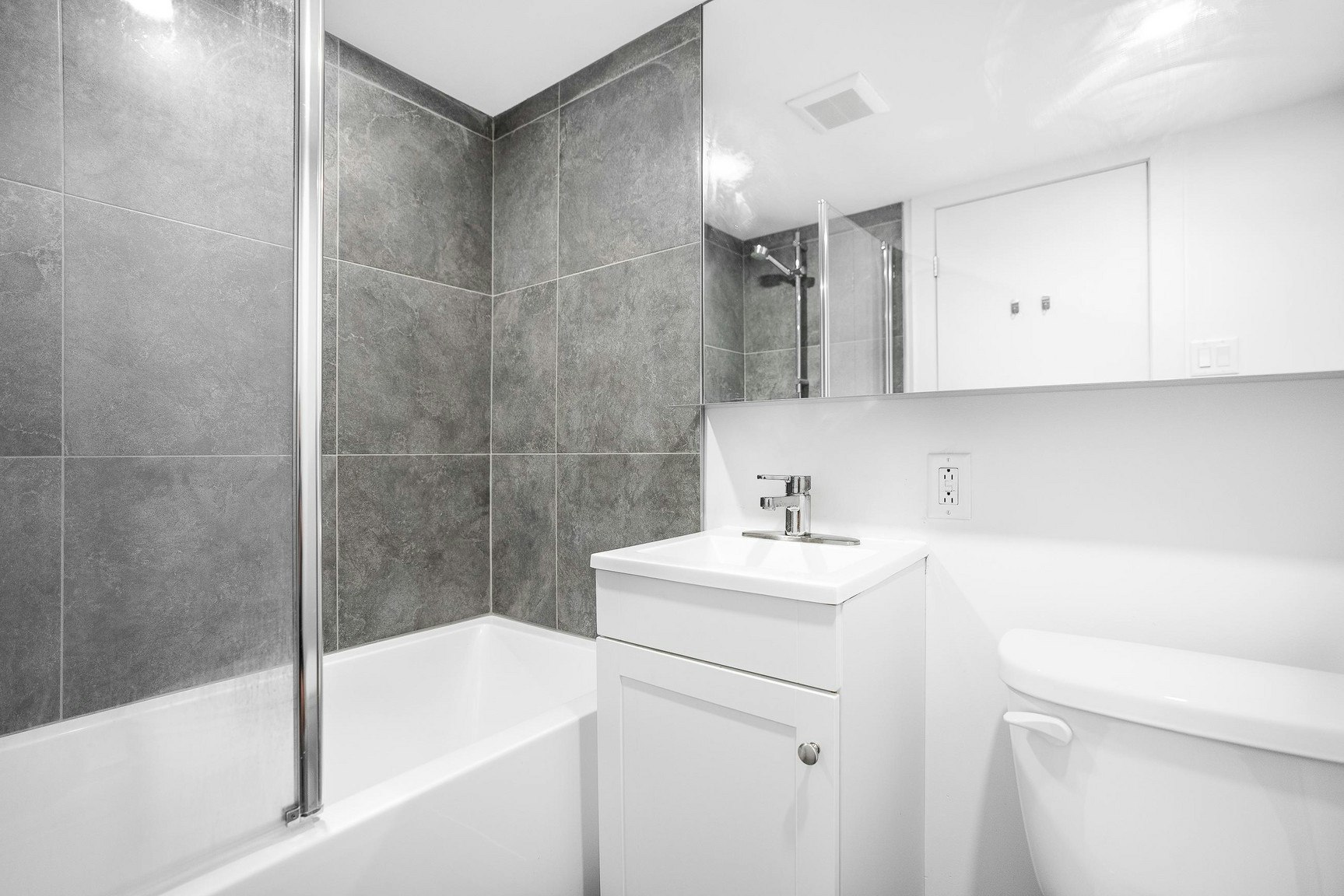 3440 Ridgewood Avenue, Montréal, QC, H3V 1C2 - 35