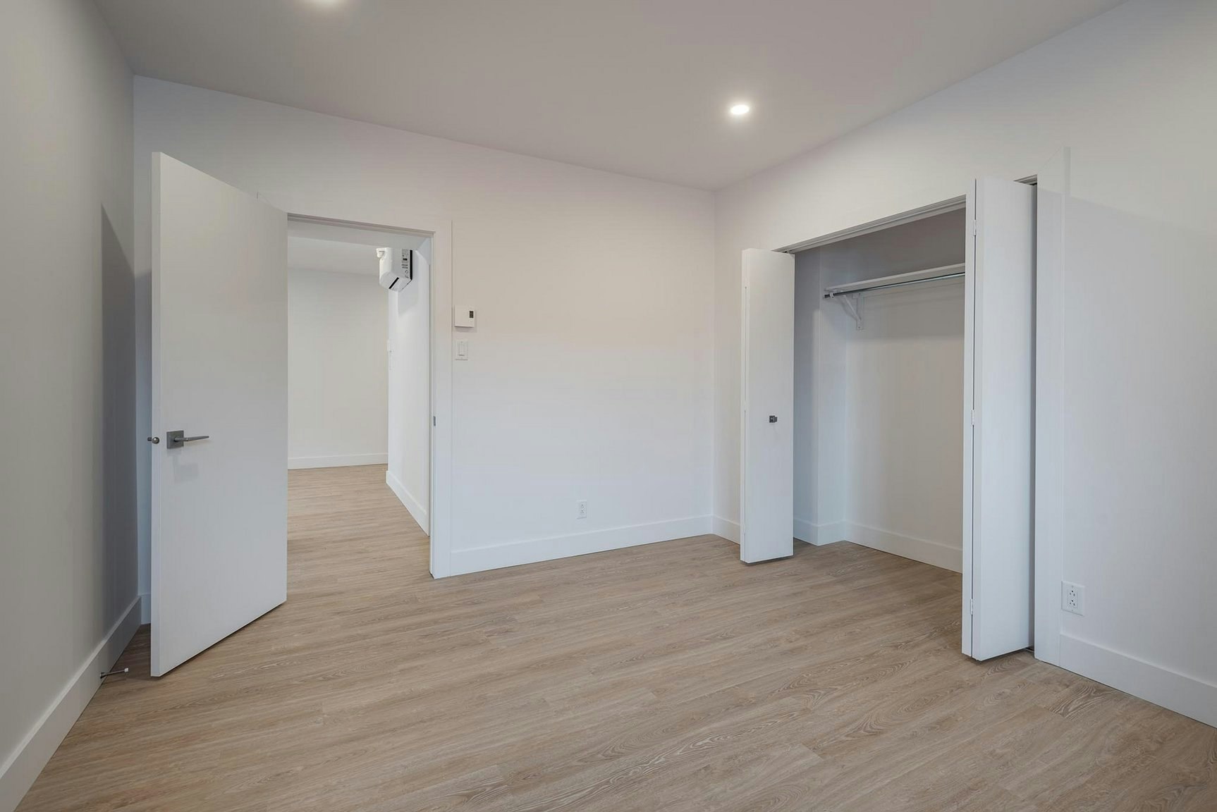 3440 Ridgewood Avenue, Montréal, QC, H3V 1C2 - 50