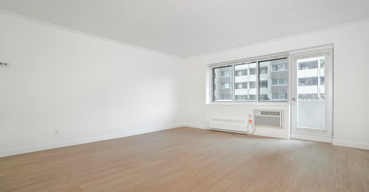 2100 Saint Marc Rue, Montréal, QC, H3H 2G6 - 14