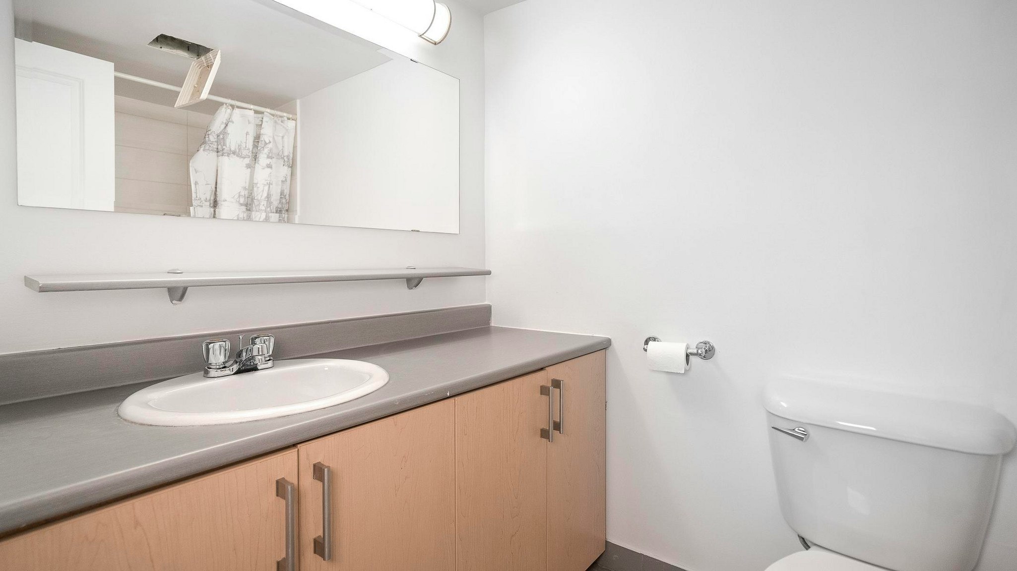 2100 Saint Marc Rue, Montréal, QC, H3H 2G6 - 19
