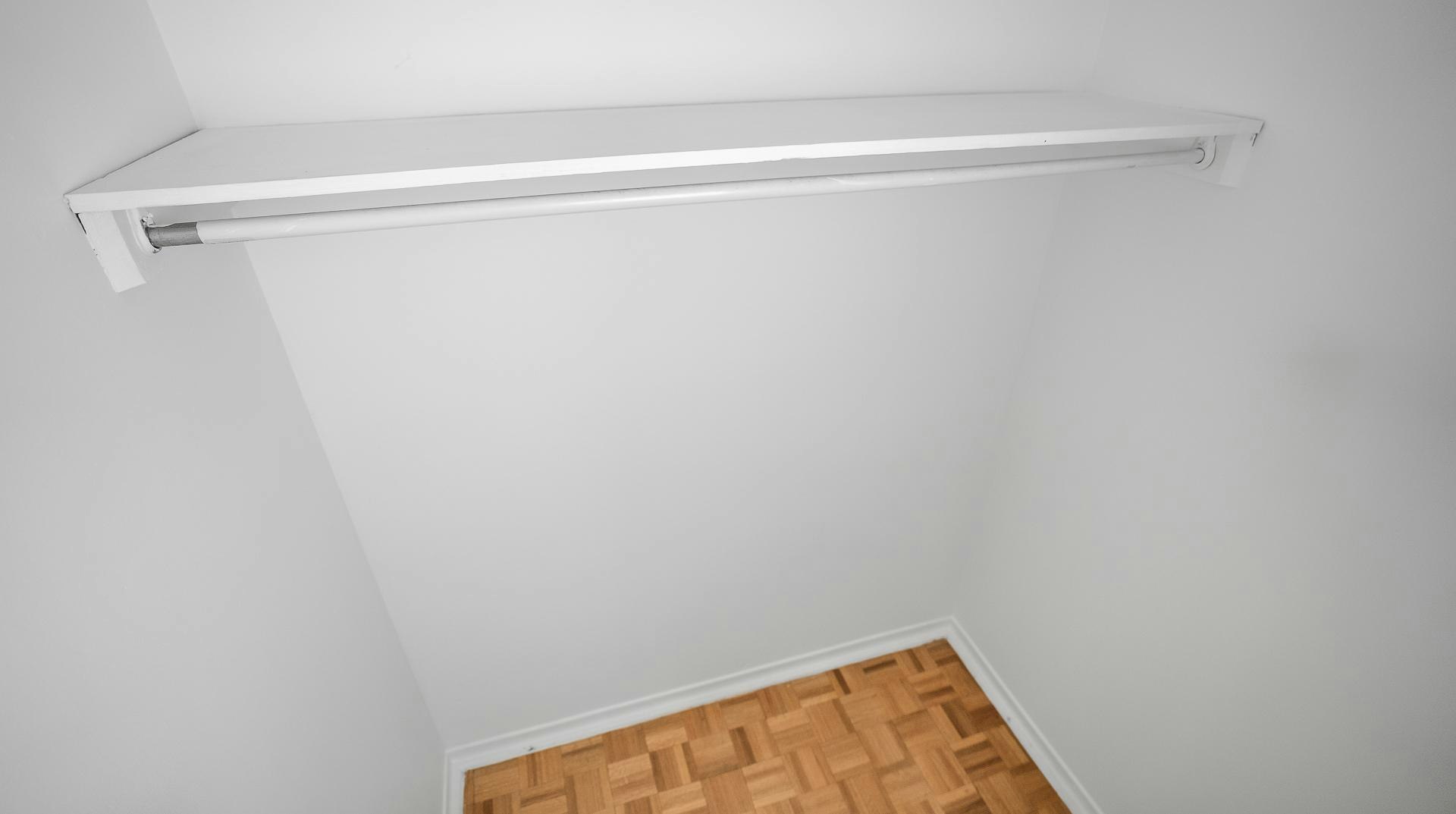 2100 Saint Marc Rue, Montréal, QC, H3H 2G6 - 30