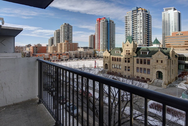 915 13 Avenue SW, Calgary, AB, T2R 1A9 - 6